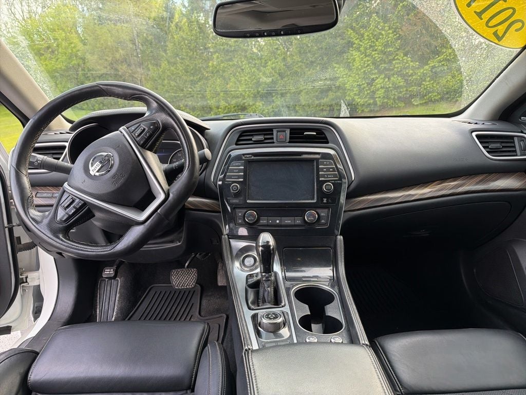 2017 Nissan Maxima Base