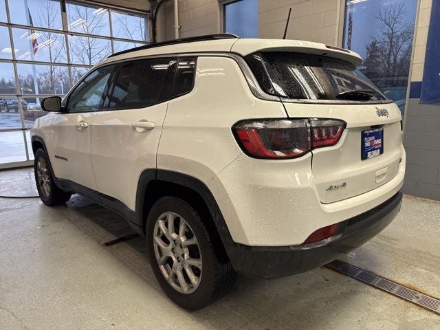 2023 Jeep Compass Latitude Lux
