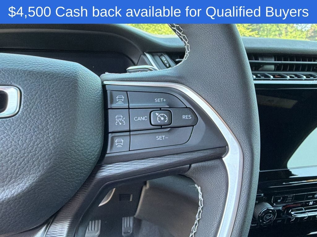 2026 Jeep Grand Cherokee Laredo X