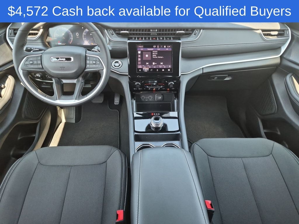 2026 Jeep Grand Cherokee Laredo X