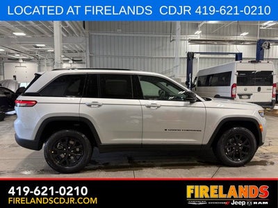 2026 Jeep Grand Cherokee Laredo