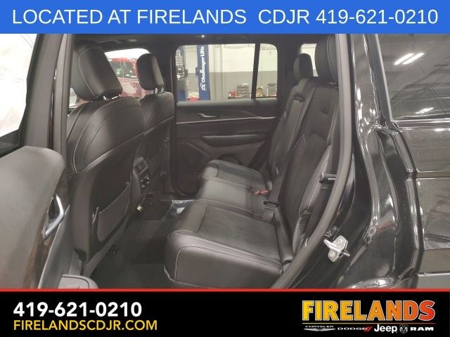 2026 Jeep Grand Cherokee Altitude