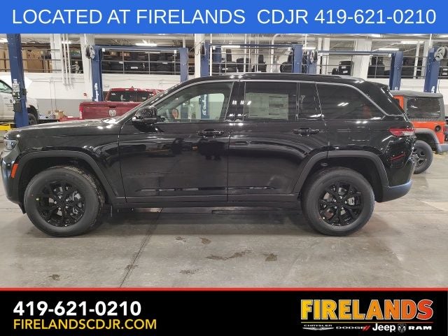 2026 Jeep Grand Cherokee Altitude