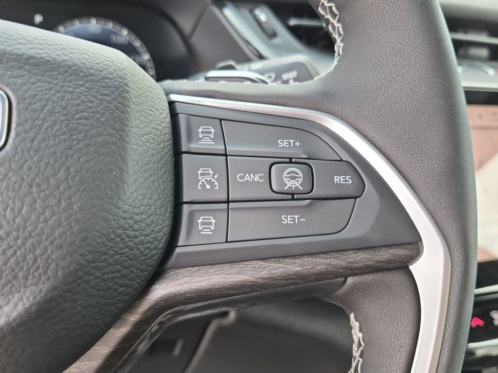 2026 Jeep Grand Cherokee Altitude