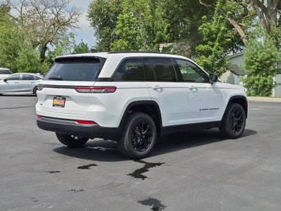 2026 Jeep Grand Cherokee Altitude