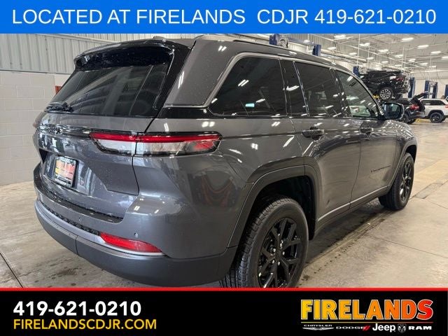 2026 Jeep Grand Cherokee Altitude