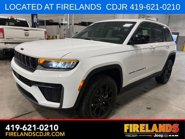 2026 Jeep Grand Cherokee Laredo