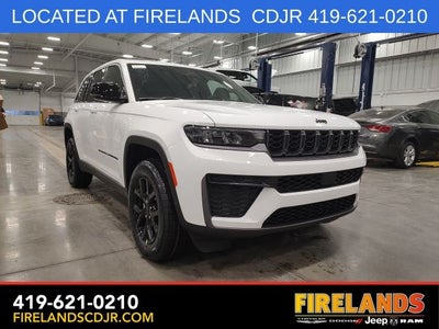 2026 Jeep Grand Cherokee Laredo
