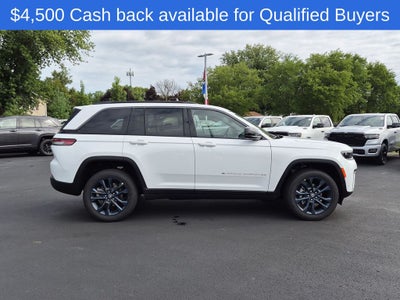 2026 Jeep Grand Cherokee Base