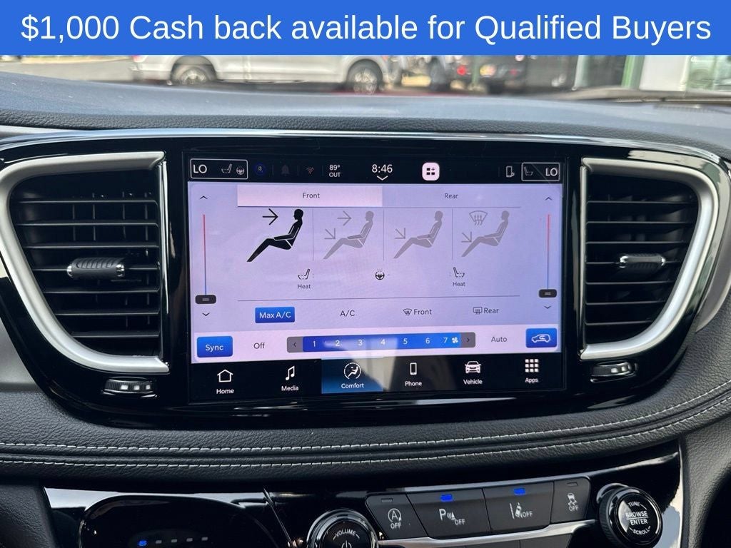 2027 Chrysler Pacifica Select