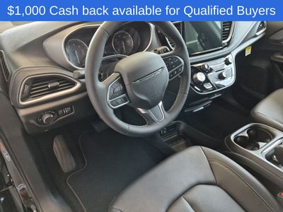 2027 Chrysler Pacifica Select