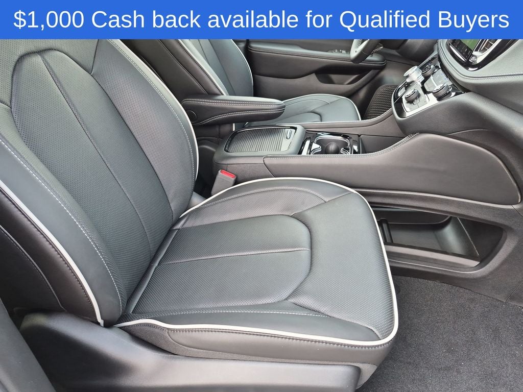 2027 Chrysler Pacifica Limited