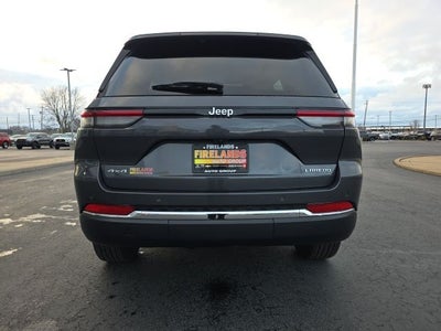 2025 Jeep Grand Cherokee Laredo