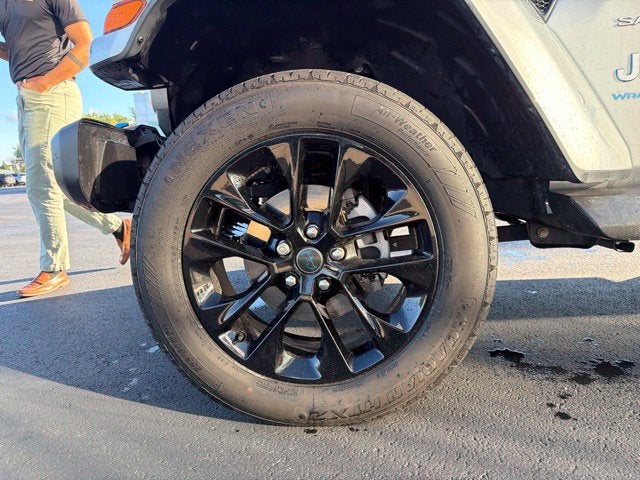 2024 Jeep Wrangler Sahara 4xe