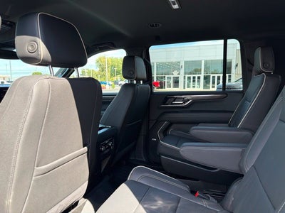 2025 GMC Yukon XL Elevation