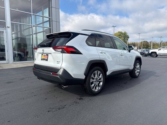 2025 Toyota RAV4 XLE Premium