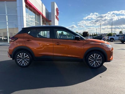 2022 Nissan Kicks SV