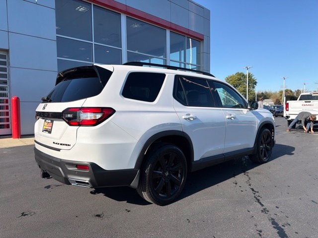 2025 Honda Pilot Black Edition