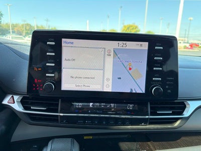 2023 Toyota Sienna XLE 8 Passenger