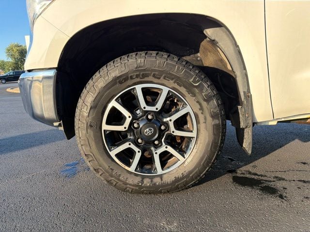 2016 Toyota Tundra SR5