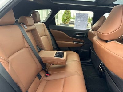 2025 Toyota Crown Signia Limited