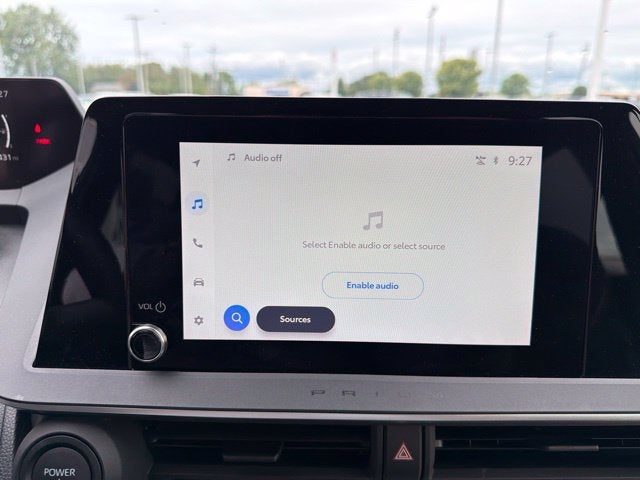 2025 Toyota Prius XLE