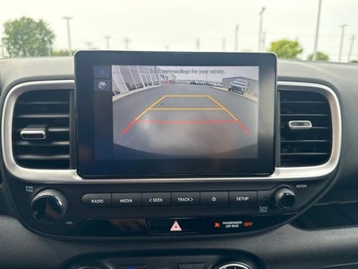 2025 Hyundai Venue SE