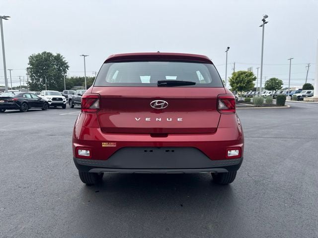 2025 Hyundai Venue SE