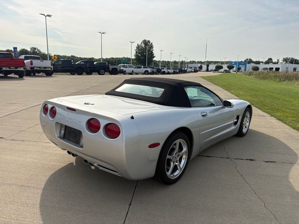 2001 Chevrolet Corvette Base