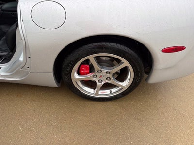 2003 Chevrolet Corvette Base