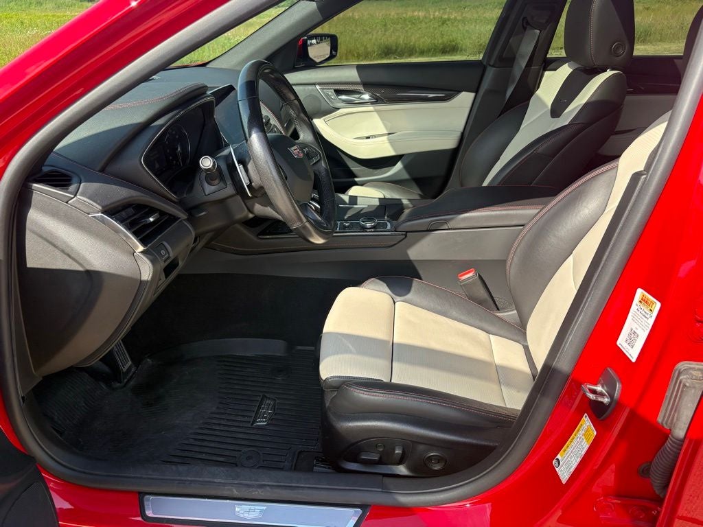 2020 Cadillac CT5 Sport