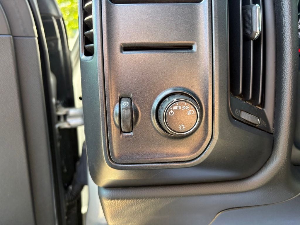 2017 Chevrolet Silverado 1500 WT