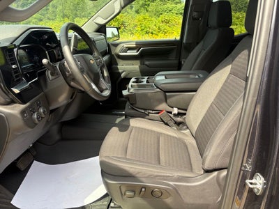 2023 Chevrolet Silverado 1500 LT LT1