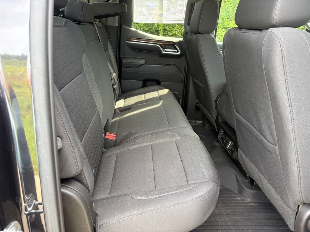 2023 Chevrolet Silverado 1500 LT LT1