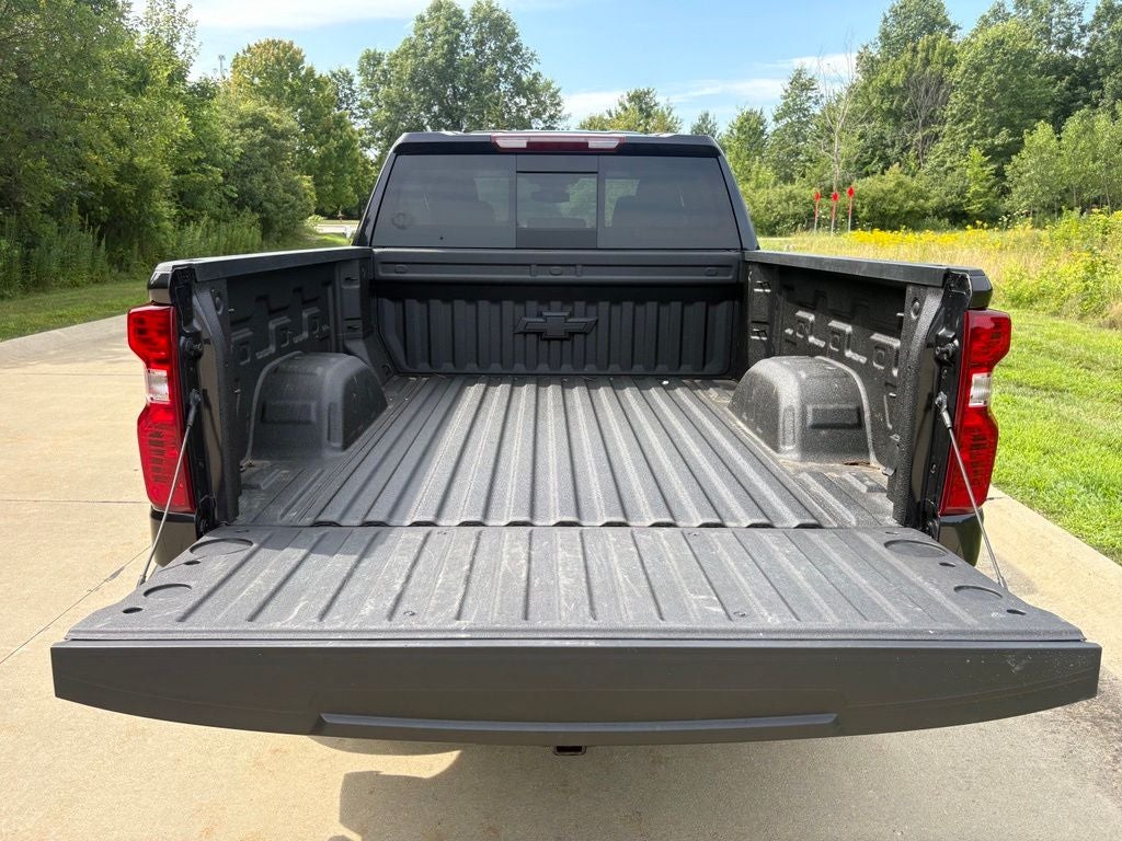 2023 Chevrolet Silverado 1500 LT LT1