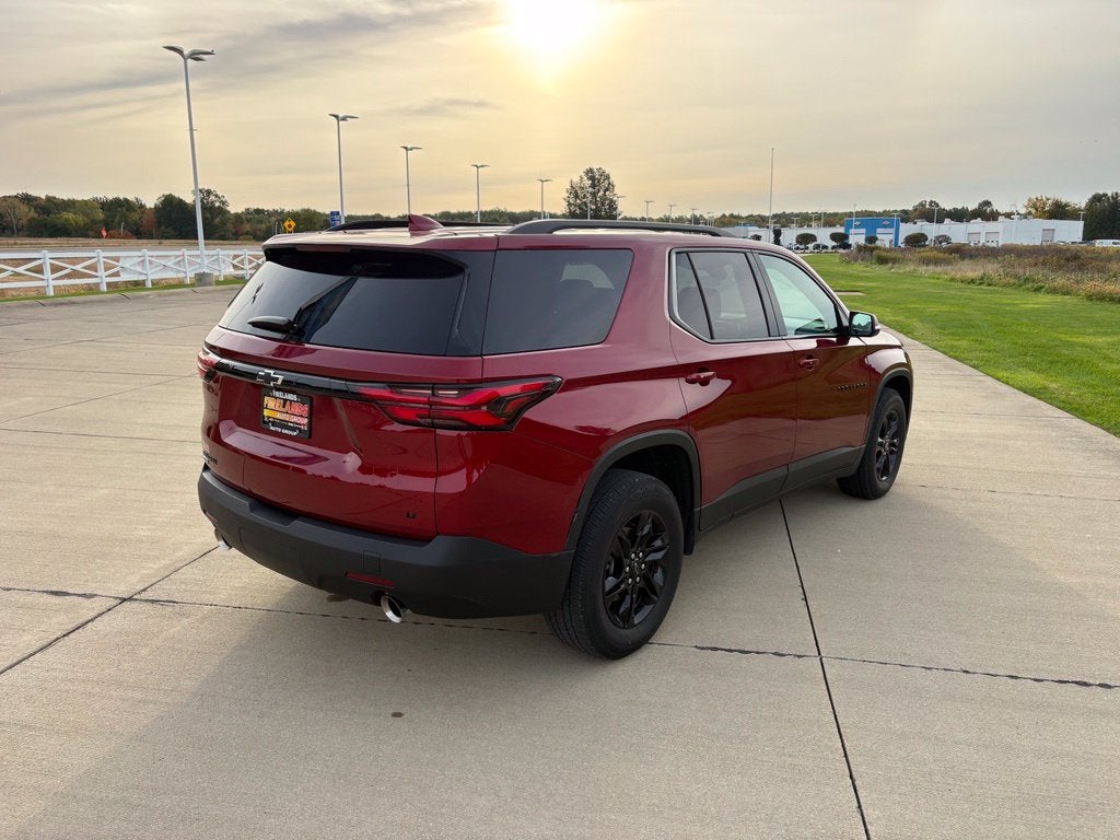 2024 Chevrolet Traverse Limited LT Cloth