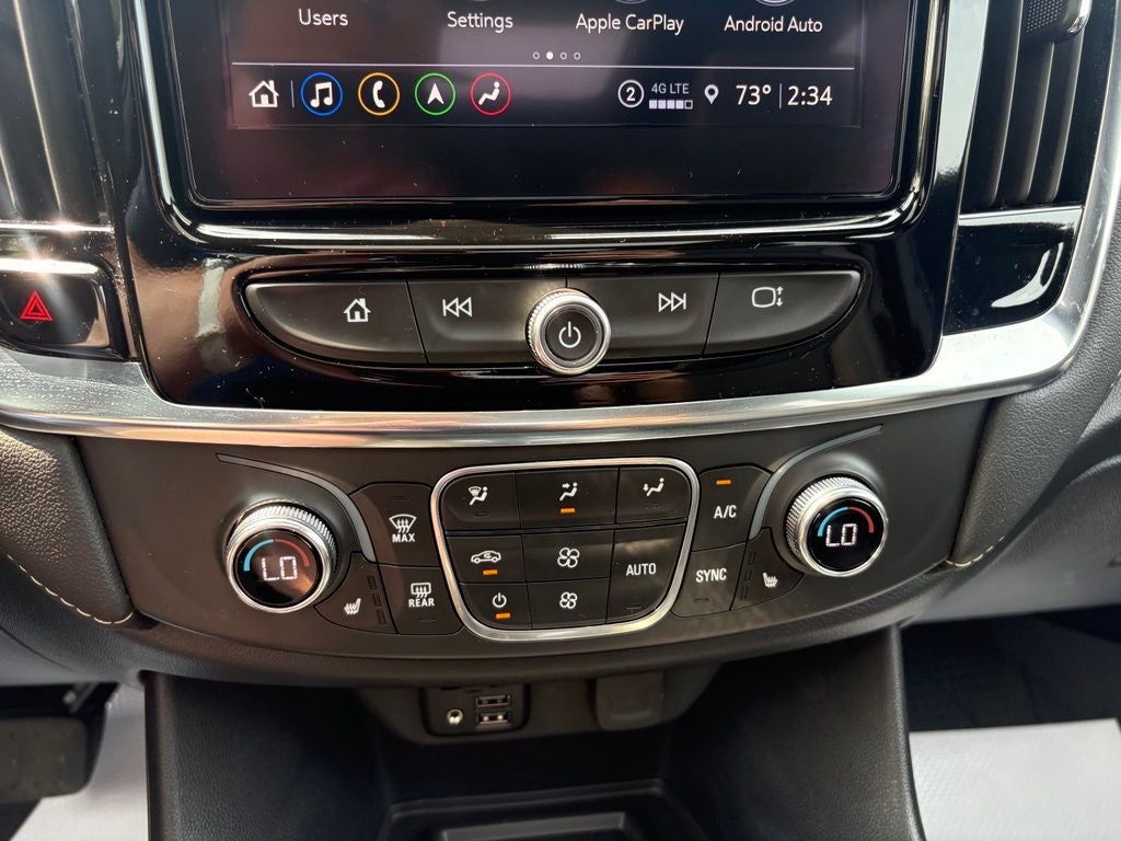 2023 Chevrolet Traverse LT Leather