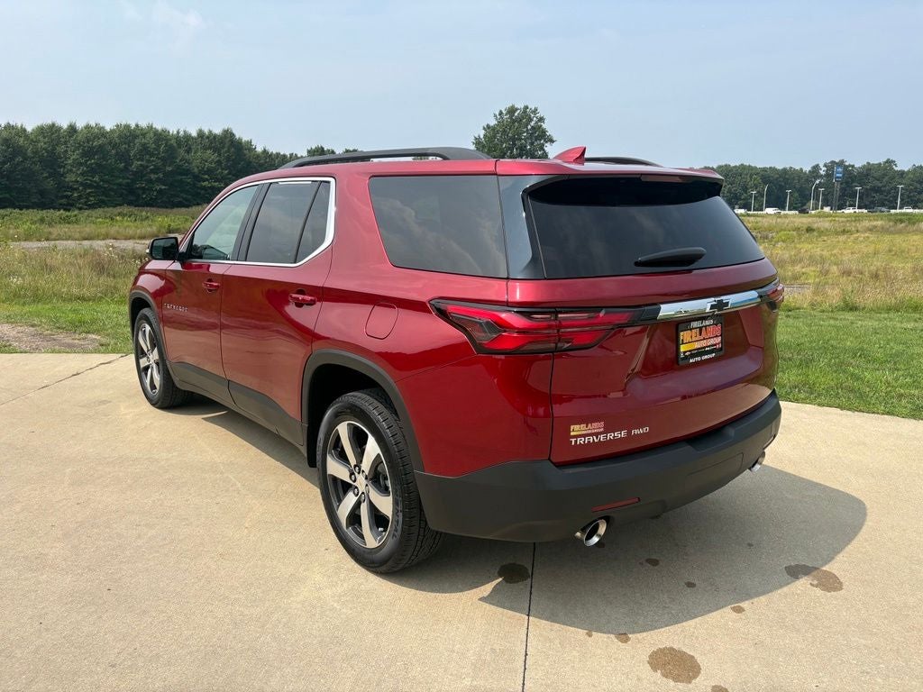 2023 Chevrolet Traverse LT Leather