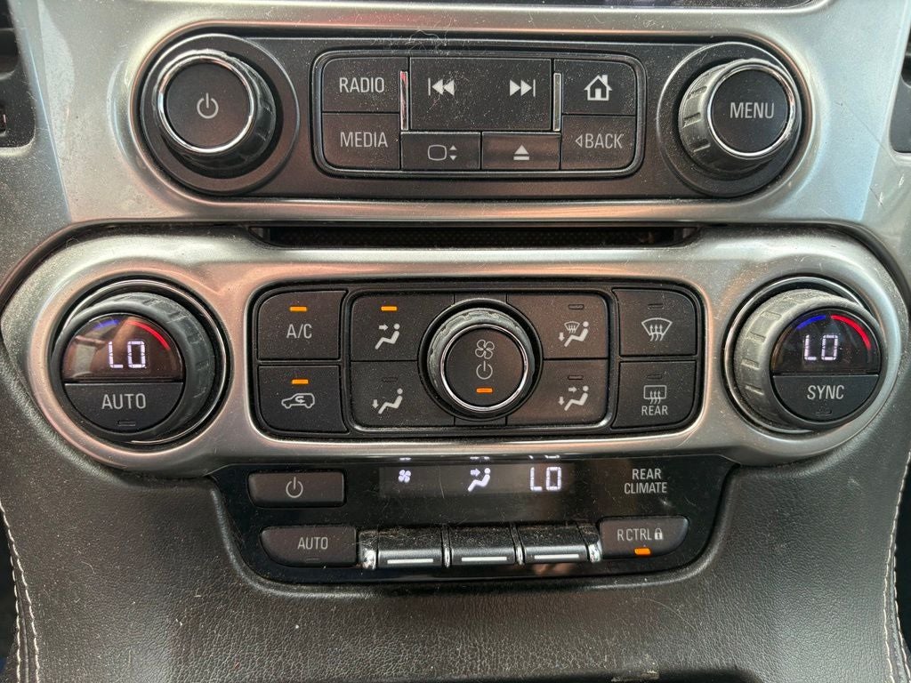 2018 Chevrolet Suburban LS