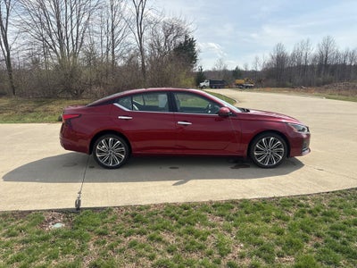 2023 Nissan Altima 2.5 SL