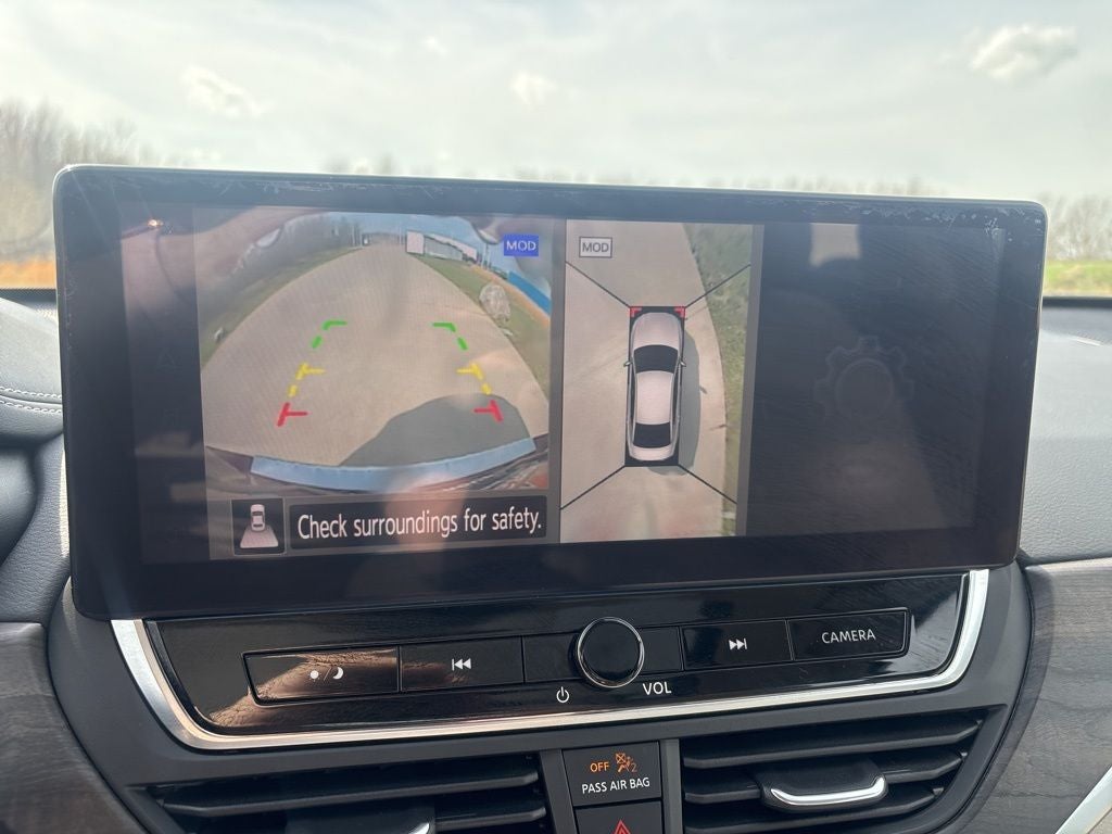2023 Nissan Altima 2.5 SL