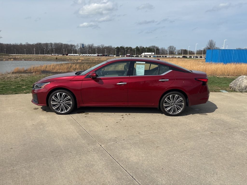 2023 Nissan Altima 2.5 SL