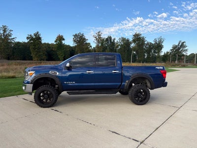 2017 Nissan Titan SL