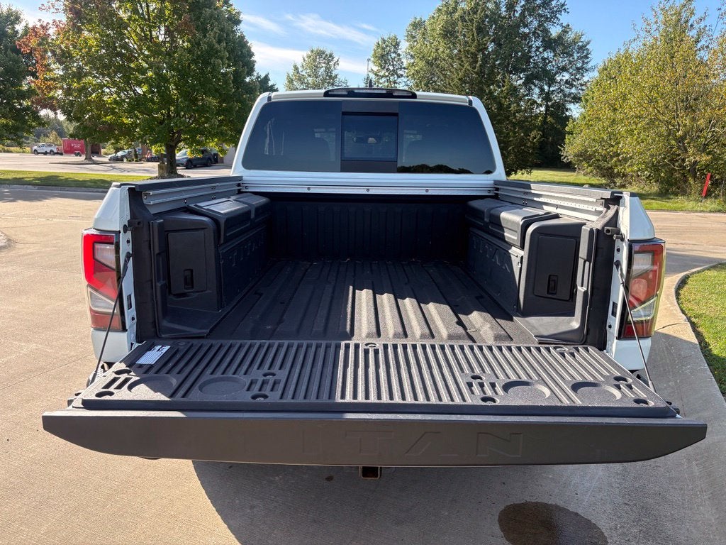2023 Nissan Titan Platinum Reserve