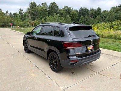 2024 Volkswagen Taos 1.5T SE