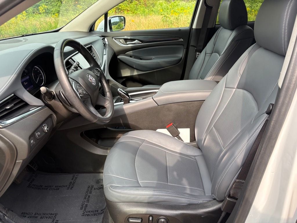 2021 Buick Enclave Essence