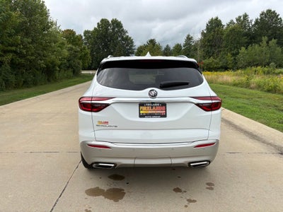 2021 Buick Enclave Essence