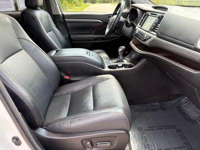 2017 Toyota Highlander Limited
