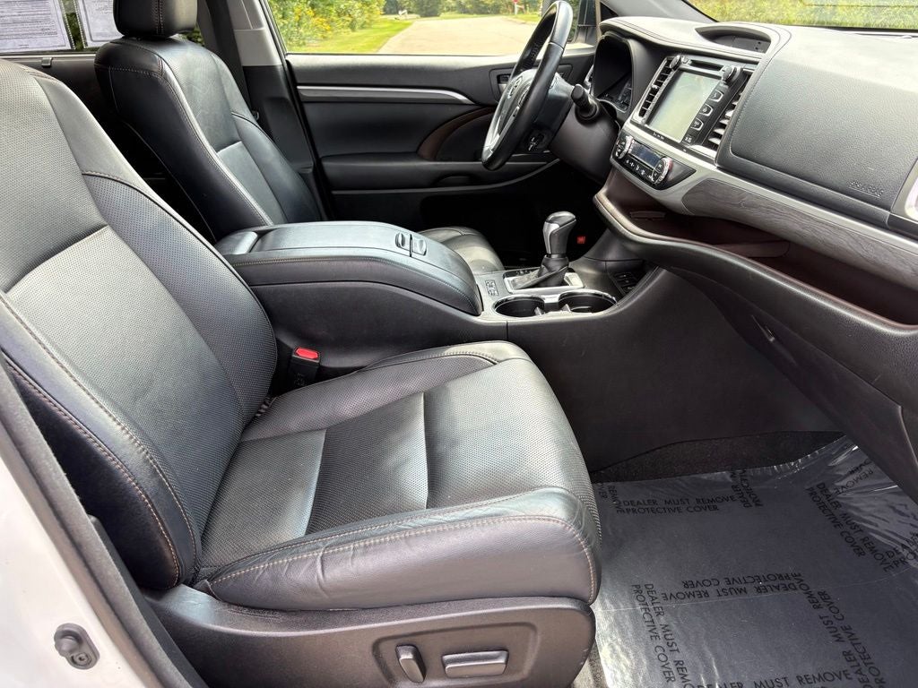 2017 Toyota Highlander Limited