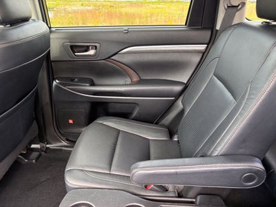 2017 Toyota Highlander Limited